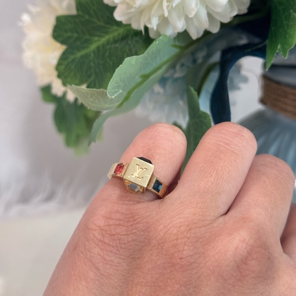 Louis Vuitton Multicolor Gamble Ring | Size US 5 - Picture 4 of 17